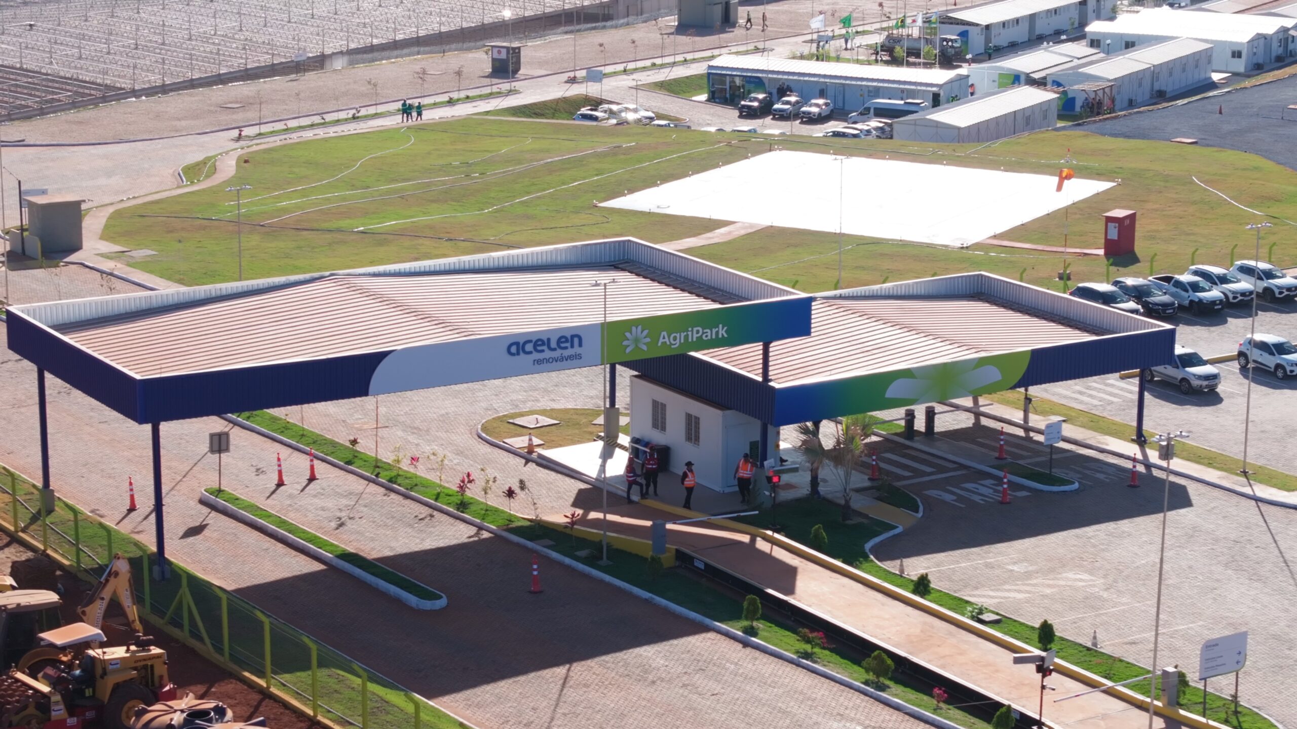 Acelen Agripark completa um ano com biofábrica capaz de escarificar 1,7 milhão de sementes de macaúba por mês